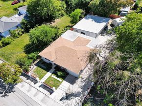 418 NW 47th St, Miami FL 33127