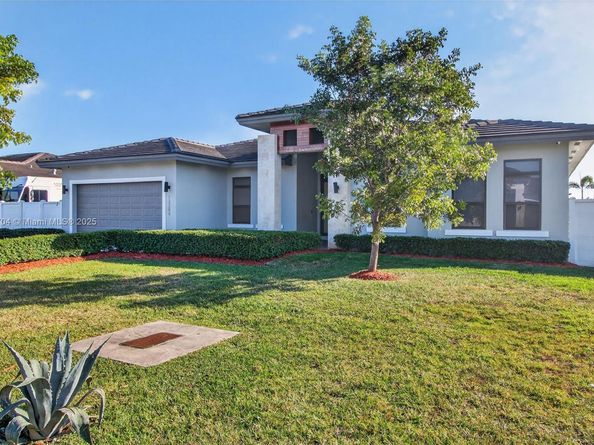 13284 SW 228th St, Miami FL 33170