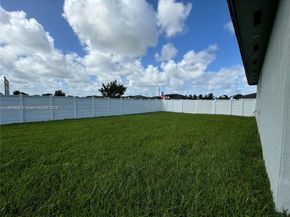 13284 SW 228th St, Miami FL 33170