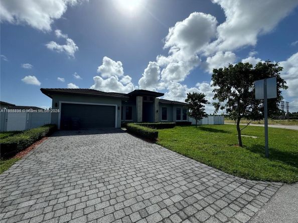 13284 SW 228th St, Miami FL 33170