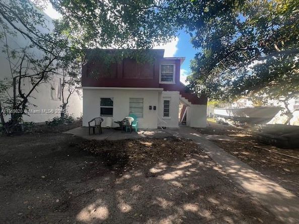 10 NW 60th St, Miami FL 33127