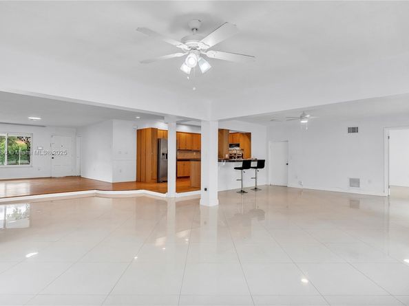 195 NW 103rd St, Miami Shores FL 33150