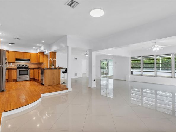 195 NW 103rd St, Miami Shores FL 33150