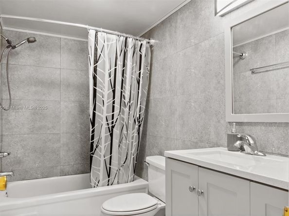 1849 S Ocean Dr 410, Hallandale Beach FL 33009