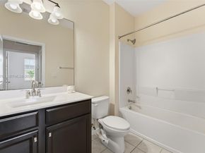 4032 NW 11th St, Lauderhill FL 33313