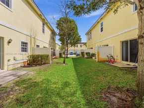 4032 NW 11th St, Lauderhill FL 33313