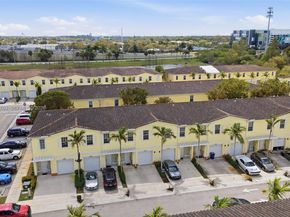 4032 NW 11th St, Lauderhill FL 33313