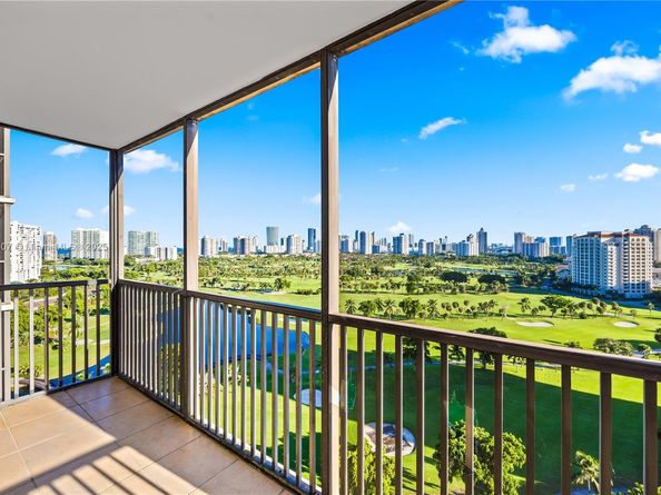 20379 W Country Club Dr 1938, Aventura FL 33180