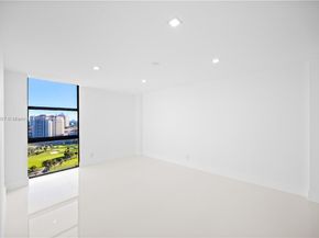 20379 W Country Club Dr 1938, Aventura FL 33180