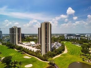 20379 W Country Club Dr 1938, Aventura FL 33180