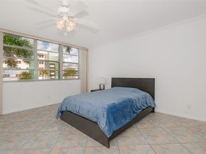 3181 S Ocean Dr 302, Hallandale Beach FL 33009
