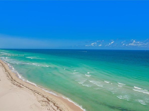 3181 S Ocean Dr 302, Hallandale Beach FL 33009