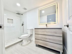 3361 NW 47th Ter 329, Lauderdale Lakes FL 33319