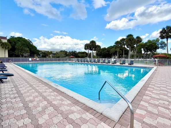 3361 NW 47th Ter 329, Lauderdale Lakes FL 33319