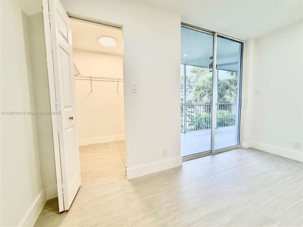 3361 NW 47th Ter 329, Lauderdale Lakes FL 33319