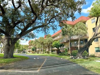 3361 NW 47th Ter