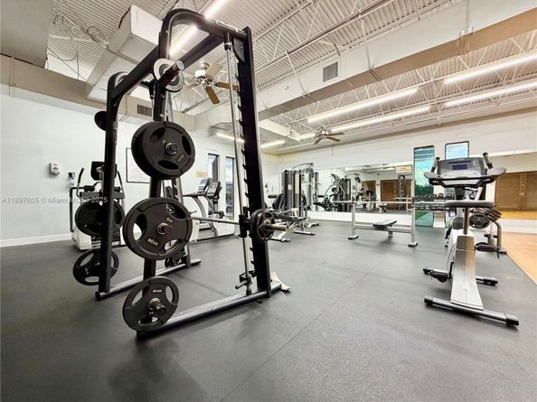 3361 NW 47th Ter 329, Lauderdale Lakes FL 33319