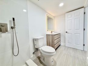 3361 NW 47th Ter 329, Lauderdale Lakes FL 33319