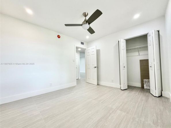 3361 NW 47th Ter 329, Lauderdale Lakes FL 33319