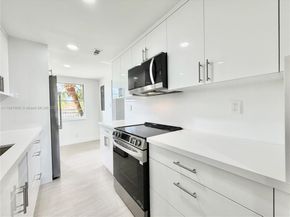 3361 NW 47th Ter 329, Lauderdale Lakes FL 33319