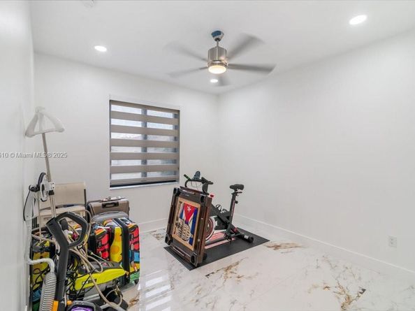 16234 SW 48 Terrace, Miami FL 33185