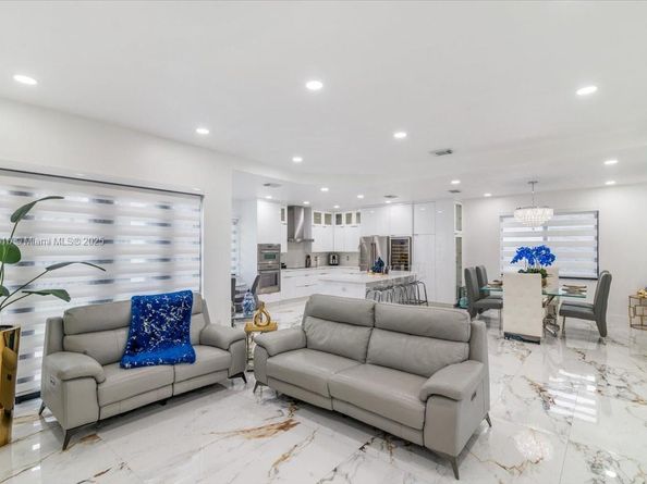 16234 SW 48 Terrace, Miami FL 33185