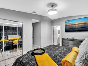 9125 NW 40th St, Sunrise FL 33351