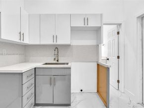 5850 NE 3rd Ave, Miami FL 33137