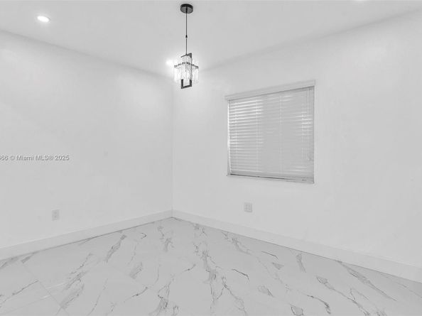 5850 NE 3rd Ave, Miami FL 33137