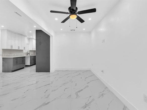 5850 NE 3rd Ave, Miami FL 33137