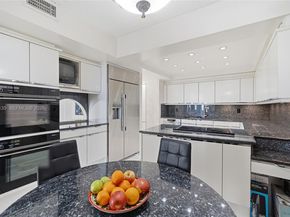 9801 Collins Ave 14D, Bal Harbour FL 33154
