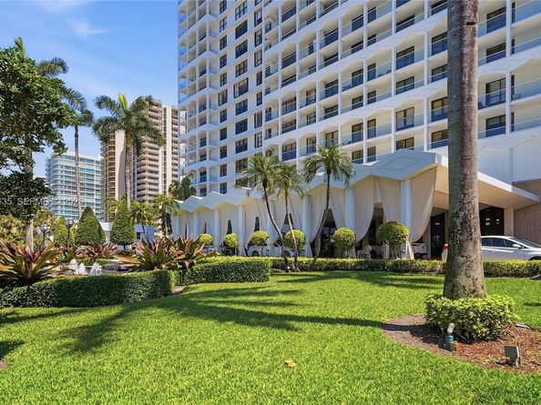 9801 Collins Ave 14D, Bal Harbour FL 33154