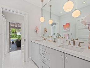 7980 SW 108th St, Miami FL 33156