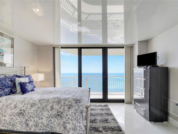 3000 N Ocean Dr PHD, Singer Island FL 33404