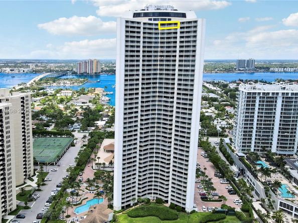 3000 N Ocean Dr PHD, Singer Island FL 33404