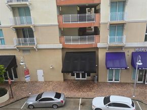 7280 SW 90th St 301, Miami FL 33156
