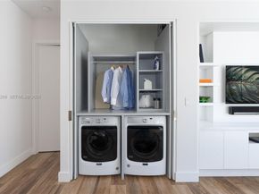 2977 Bridgeport Ave, Miami FL 33133