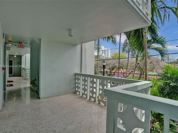 1100 11th St 204, Miami Beach FL 33139