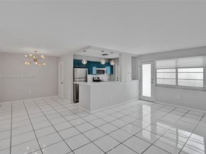 1100 11th St 204, Miami Beach FL 33139