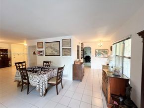 1205 Mariposa Ave 402, Coral Gables FL 33146