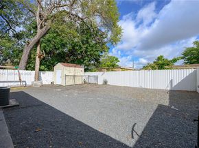 2419 NW 101st St, Miami FL 33147