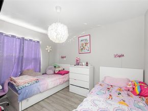 2419 NW 101st St, Miami FL 33147