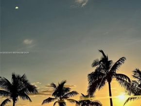 8320 Crespi Blvd 11, Miami Beach FL 33141