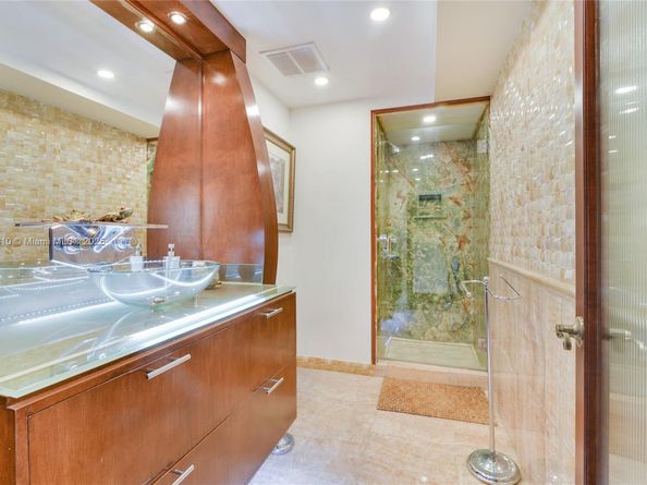 2100 S Ocean Ln 1911, Fort Lauderdale FL 33316