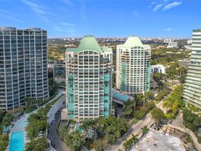 3400 SW 27th Avenue 302, Miami FL 33133
