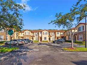 1398 NE 33rd Ave 20125, Homestead FL 33033