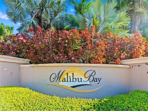 1398 NE 33rd Ave 20125, Homestead FL 33033