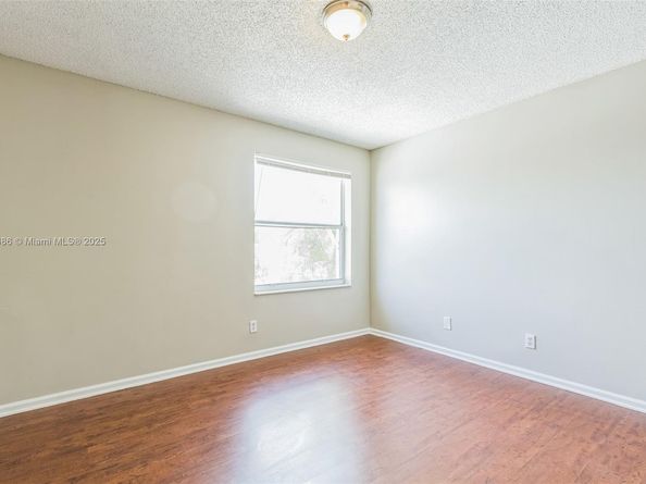 18091 SW 22nd St, Miramar FL 33029
