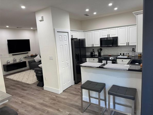 12453 SW 125th Ter, Miami FL 33186