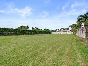 13401 SW 38th St, Miami FL 33175